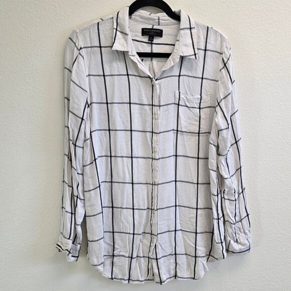 Banana Republic Black and White Plaid Boyfriend Fit Button Down size Large - Picture 1 of 10
